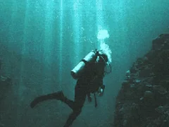 Spill The Depths online