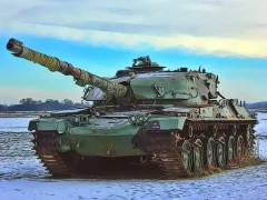 Spill Military Tanks Jigsaw online