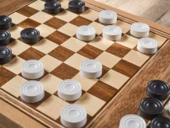Spill Checkers Two Player online