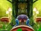 Spill Fantasy Peacock Family Escape online