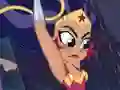 Spill DC Super Hero Girls: Super Late online