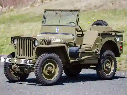 Spill Military Cars Puzzle online