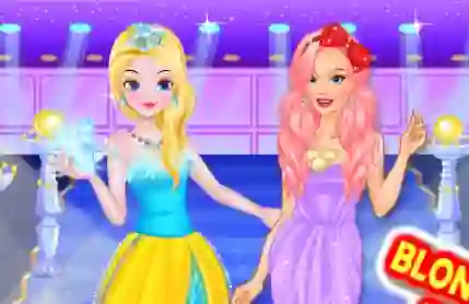 Spill Blonde Vs Readhead Fashion Show online