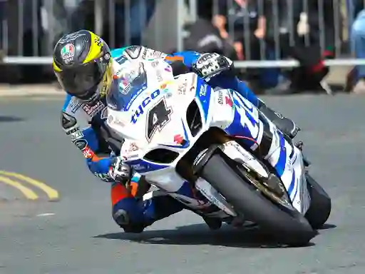 Spill Racing Motorbike online