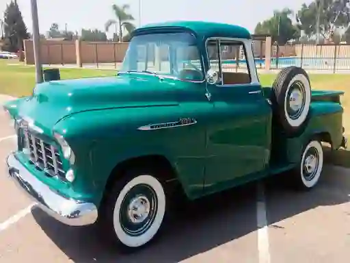 Spill Classic Trucks Puzzle online
