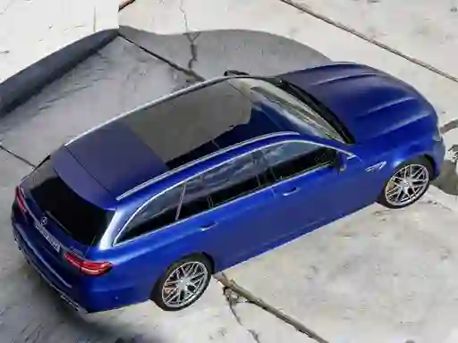 Spill Mercedes Benz E63 Amg Estate Slide online