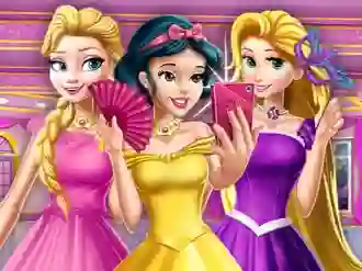 Spill Princesses At Masquerade online