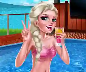 Spill Ice Queen Pool Day online