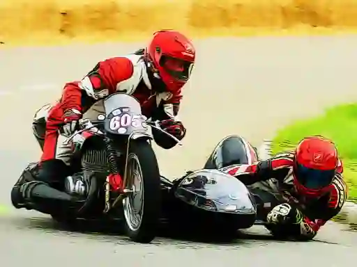 Spill Sidecar Racing Puzzle online