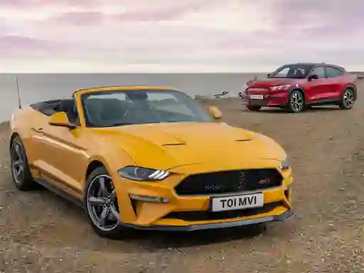 Spill Ford Mustang California Special Slide online
