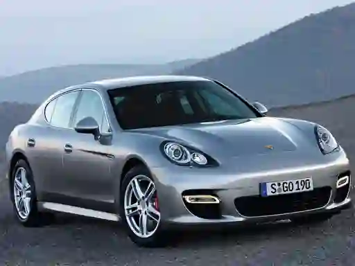 Spill Porsche Panamera Slide online