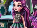 Spill Dark Queen Closet online