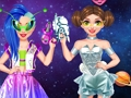 Spill Intergalactic Fashion Show online
