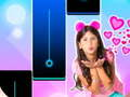 Spill Maria Clara og JP Piano Game Tiles  online