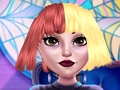 Spill Wendys Gothic Hairstyle Challenge  online
