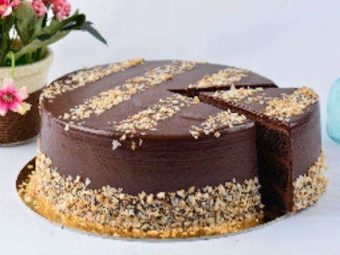 Spill Ferrero Rocher Cake Jigsaw online