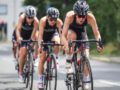 Spill Womens Road Race Jigsaw  online